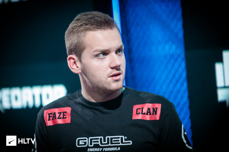 外媒发布LOL全球战力排行榜：T1第一 V5第二