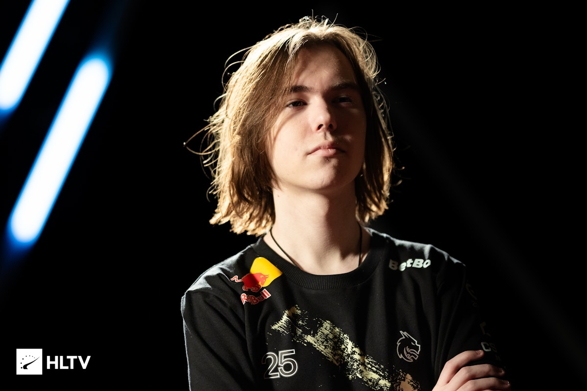 B1ad3 对 NAVI 输给 The MongolZ 的看法 - ＂他们更强，准备更充分＂