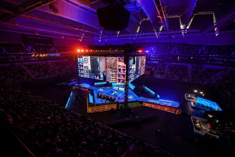 枪压制！VIT的强力枪压制击败了 DRX 赢得了第一场比赛！VIT 1-0 DRX